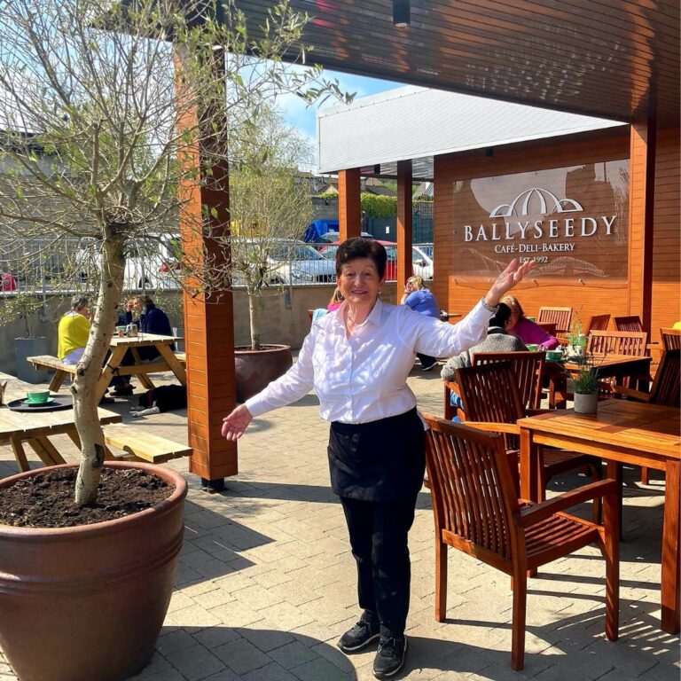 279267583 320798433509460 3986293130792583956 n 768x768