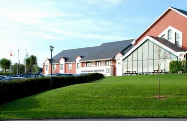 quality hotel leisure centre clonakilty hotel 773114 768x497