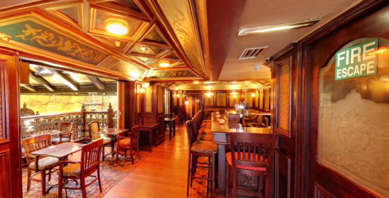 theclub6 823x420 1 768x392